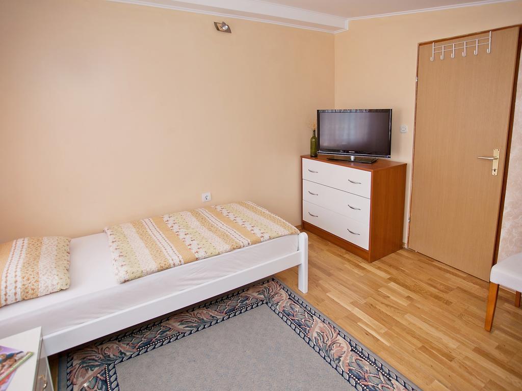 Apartment Zadar Diklo Borik Vir Chambre photo